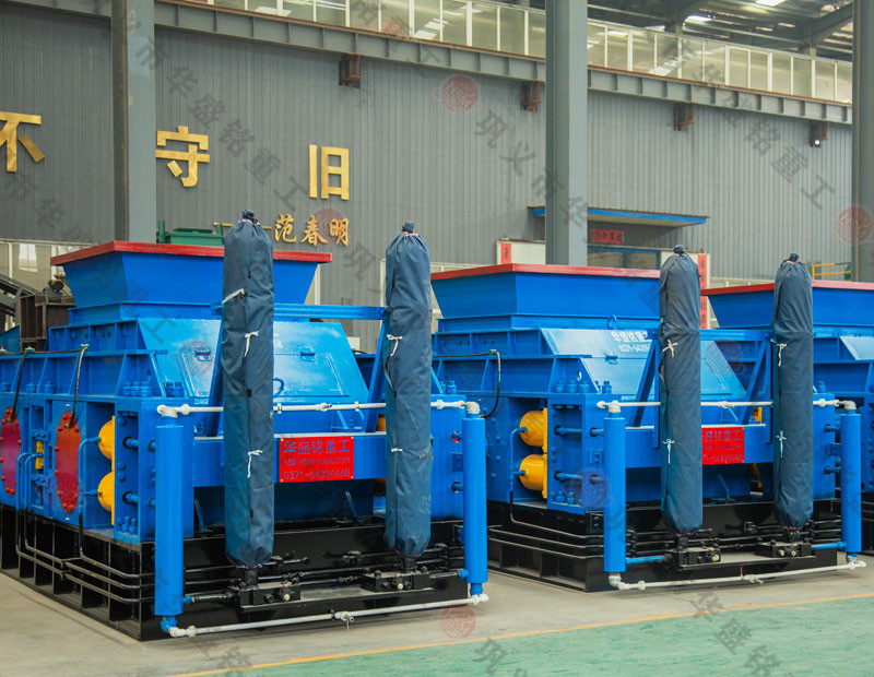 石料加工用輥式制砂機設備多少錢？